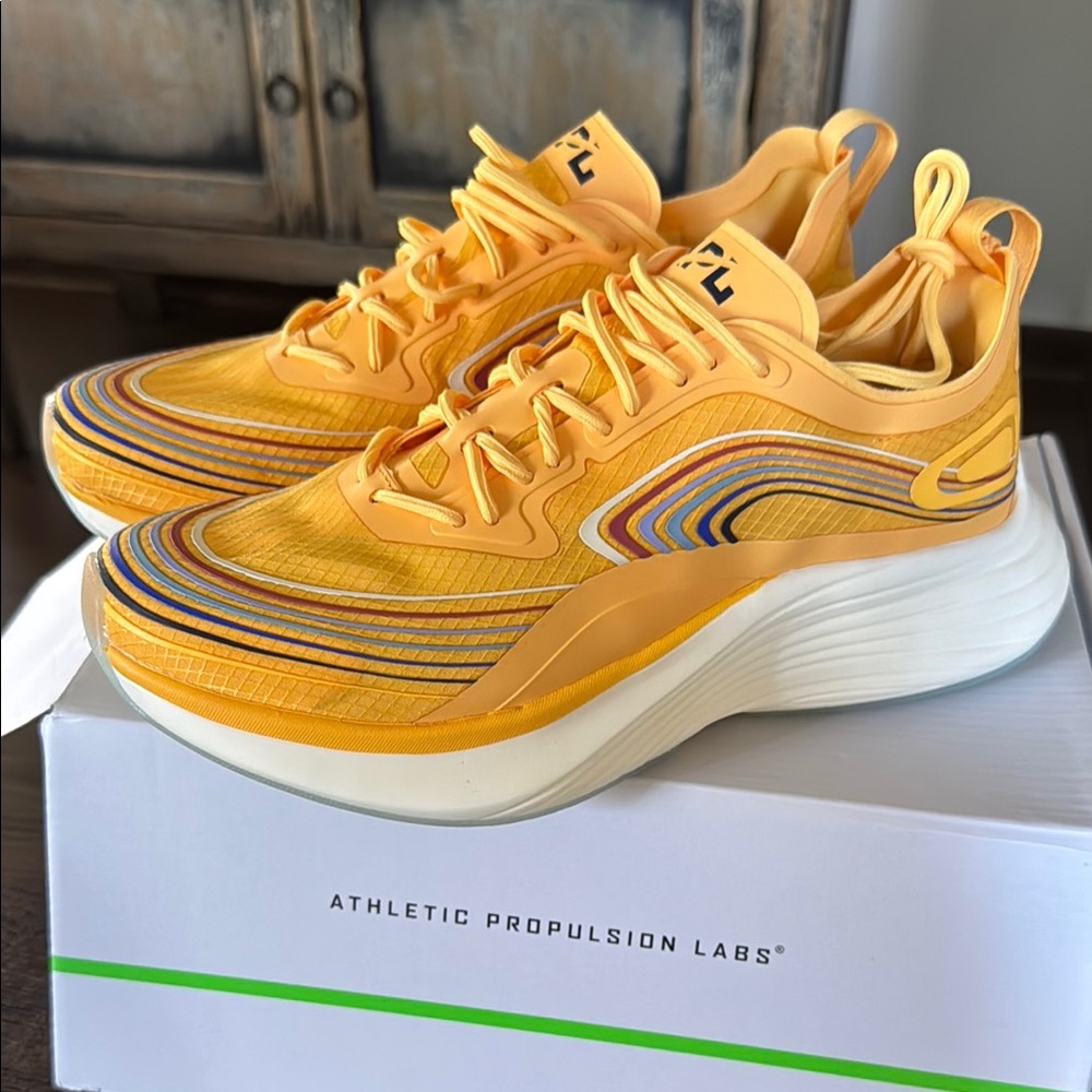 Athletic Propulsion Labs streamline sneaker